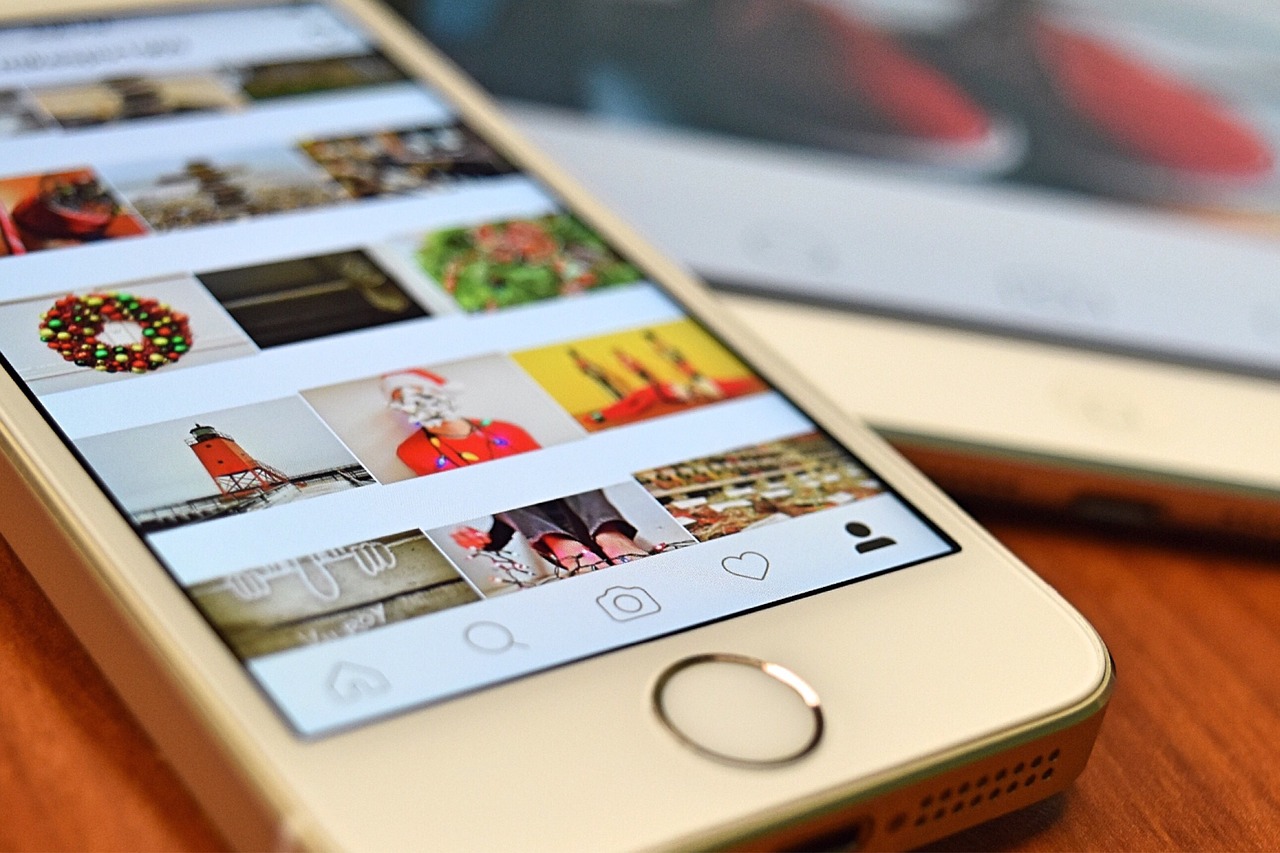 Si sou una marca B2B, podríeu pensar que Instagram no és rellevant per a vosaltres - Amb més de 800 milions d’usuaris al mes, Instagram és una potent xarxa social que cal aprofitar per ser visible al mercat