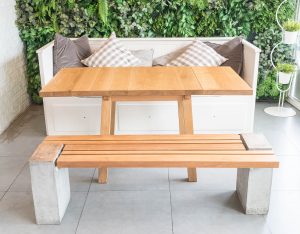 Reformas Integrales en Andorra. En Reformas Andorra, somos la empresa líder en reformas integrales en el Principat d’Andorra, ofreciendo soluciones completas y personalizadas para todo tipo de proyectos de renovación. Nos especializamos en: Reformas de Baños y Cocinas: Transformamos tus espacios más importantes con diseños modernos y funcionales, utilizando materiales de alta calidad para garantizar durabilidad y estilo. Reformas de Viviendas: Ya sea que desees renovar una habitación específica o toda tu vivienda, nuestro equipo de expertos se encarga de cada detalle, asegurando que el resultado final supere tus expectativas. Reformas de Oficinas: Creamos espacios de trabajo eficientes y atractivos que fomentan la productividad y el bienestar de tus empleados. Nos adaptamos a tus necesidades específicas para ofrecer soluciones prácticas y estéticas. Reformas de Locales Comerciales: Ayudamos a transformar tu negocio con reformas que atraen a más clientes y mejoran la funcionalidad del espacio. Desde tiendas hasta restaurantes, tenemos la experiencia necesaria para llevar a cabo cualquier proyecto comercial. Reformas de Negocios en Andorra y España: No solo trabajamos en Andorra, sino que también ofrecemos nuestros servicios en España, llevando nuestra experiencia y dedicación a un público más amplio. Además, ofrecemos servicios especializados en: Tarimas Exteriores: Instalamos tarimas exteriores que combinan belleza y resistencia, perfectas para terrazas, jardines y otros espacios al aire libre. Cubiertas de Terrazas: Diseñamos y construimos cubiertas que protegen y embellecen tus terrazas, creando espacios acogedores y funcionales. Instalación de Parquets: Ofrecemos una amplia gama de parquets sintéticos y de madera maciza o laminada, adaptados a tus gustos y necesidades. Nuestro equipo se encarga de la instalación con precisión y cuidado, asegurando un acabado impecable. Contáctanos. Si estás pensando en renovar tu hogar, oficina o negocio, no dudes en contactarnos. En Reformas Andorra, estamos comprometidos con la excelencia y la satisfacción del cliente. Descubre cómo podemos transformar tus espacios con nuestras soluciones de reformas integrales y personalizadas.