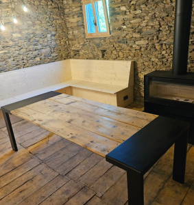 SERRALLERIA MUNDIAL ANDORRA. Algunes de les nostres obres i treballs de serralleria, Instal·lació de finestres i vidres - Serralleria Mundial és la Serralleria per excel·lència d'Andorra - Qualitat i professionalitat.