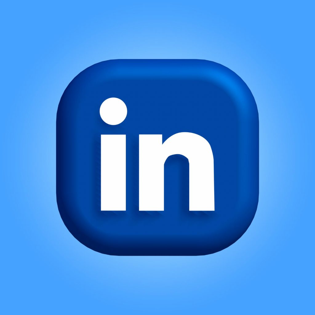 Somos una agencia de generación de leads y posicionamiento en LinkedIn. Trabajamos con equipos de marketing y ventas en empresas B2B para: ✅ Aumentar la visibilidad de la marca ✅ Posicionar al equipo comercial como referente del sector ✅ Abrir conversaciones con perfiles decisores ✅ Generar leads reales que terminan en llamadas ✅ Y, sobre todo, generar oportunidades que acaban en clientes Todo esto, sin depender de publicidad y sin enviar cientos de mensajes en frío. En el siguiente correo te contaré con más detalle cómo funciona el sistema que aplicamos con nuestros clientes y cómo lo implementamos para que no dependa del CEO o del founder. Mientras tanto, si te pica la curiosidad y quieres echar un vistazo por tu cuenta, aquí tienes el enlace a la agencia: